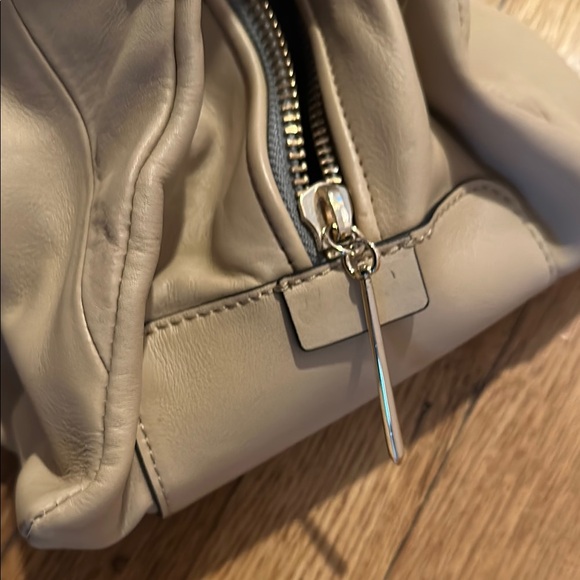 Pour La Victoire Nouveau Noir Tan Women's Satchel Bag - Picture 6 of 10